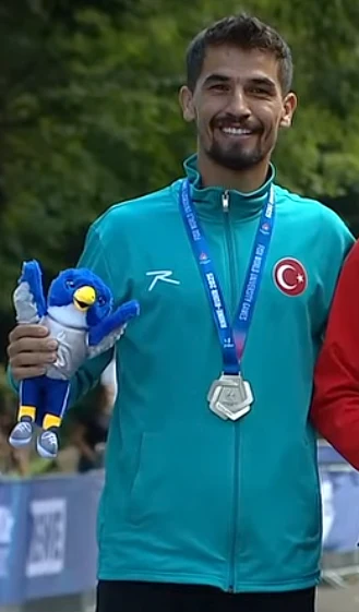 Ramazan Baştuğ portresi