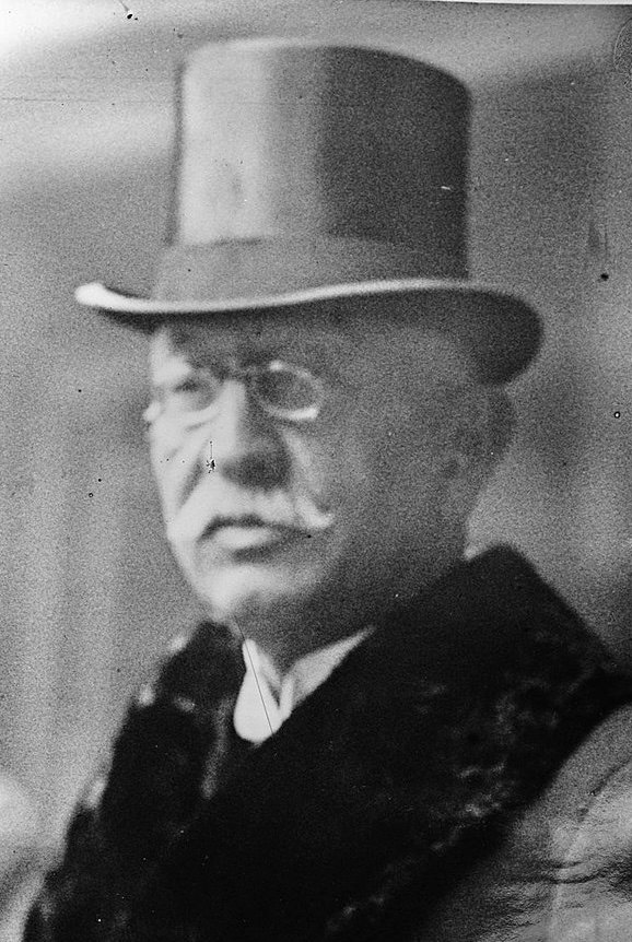 Bekir Sami Kunduh portresi