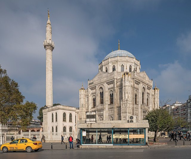Pertevniyal Sultan portresi