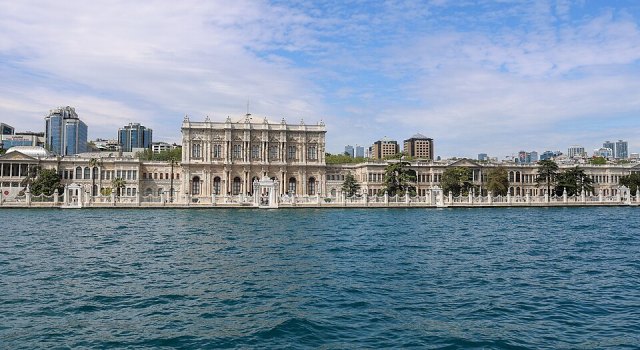 Dolmabahçe Sarayı portresi