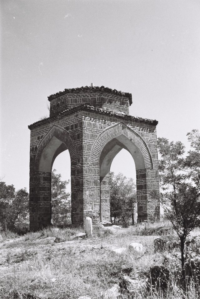 Kızlar Bey Türbesi portresi