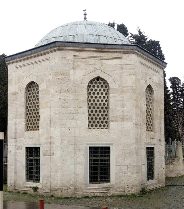 Şekerpare Kadın Türbesi portresi