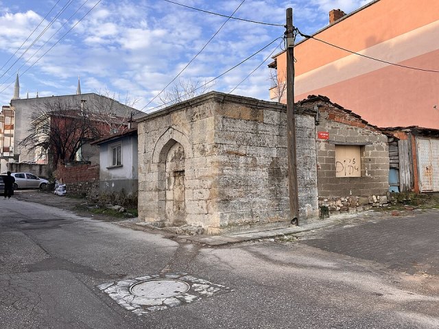 Hatip Çeşmesi portresi