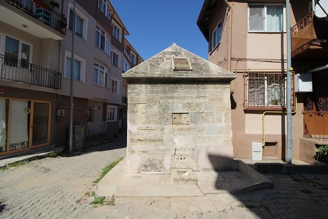 Papazoğlu Çeşmesi portresi
