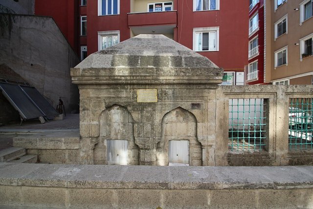 Şair Hayâlî Çeşmesi portresi