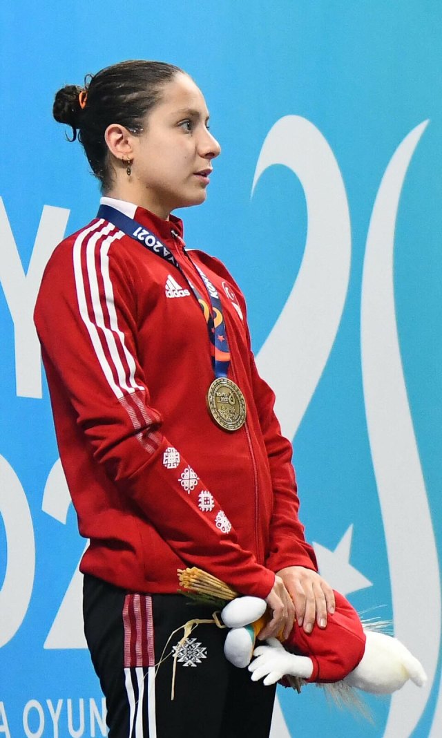 Merve Tuncel portresi