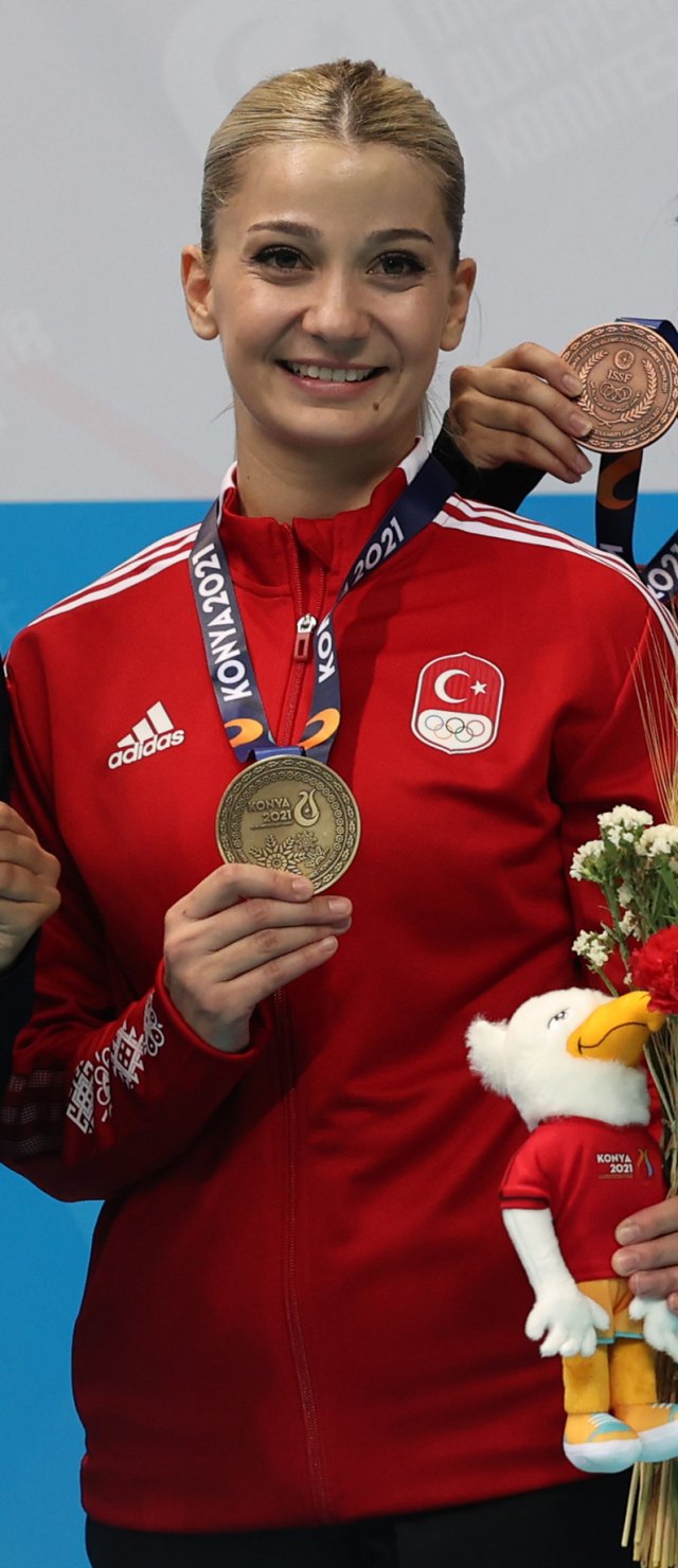 Dilara Bozan portresi