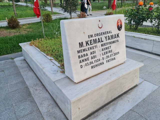 Kemal Yamak portresi