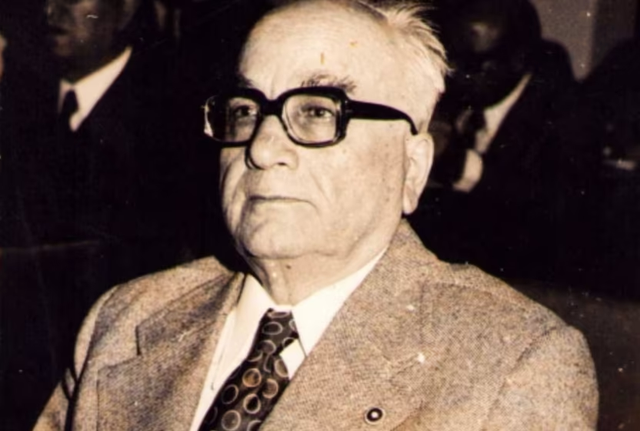 Sadi Irmak portresi