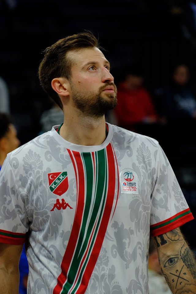 Thomas Akyazılı portresi