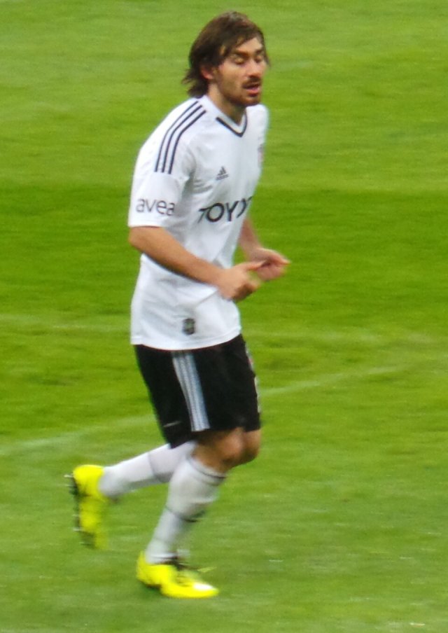 Veli Kavlak portresi