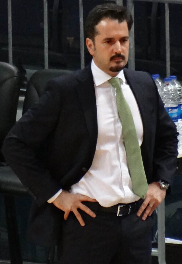 Ahmet Çakı portresi