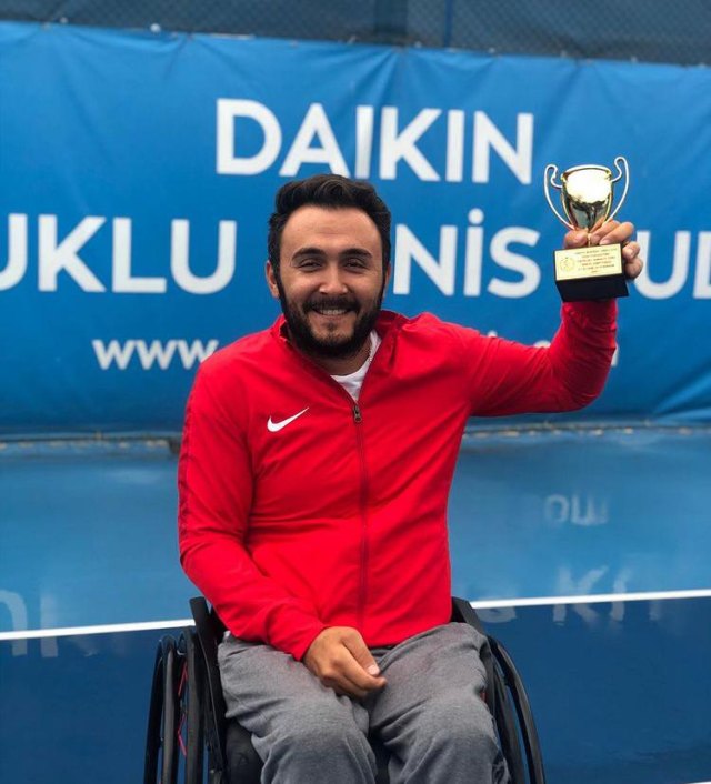 Fatih Karataş portresi