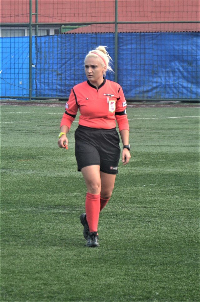 Elif Köroğlu portresi