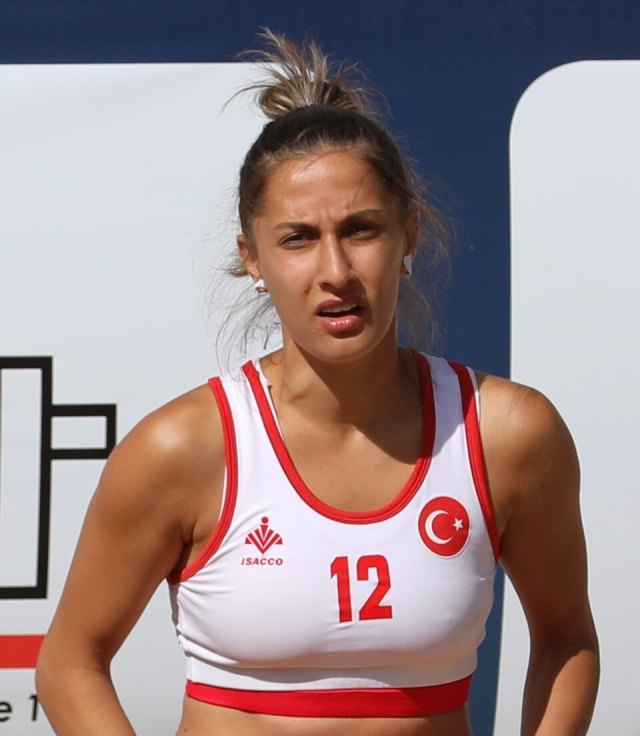 Esma Adnar portresi