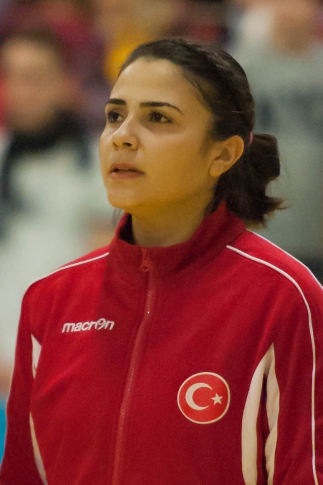 Neslihan Yakupoğlu portresi