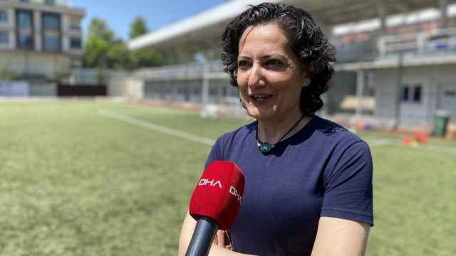 Ayfer Topluoğlu portresi