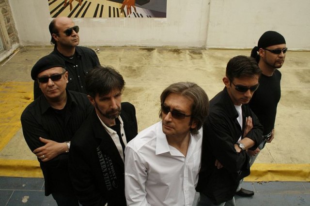 Grup Tual portresi