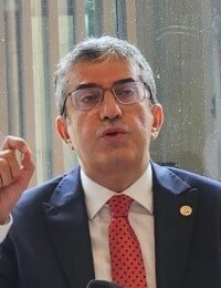Gökhan Günaydın portresi