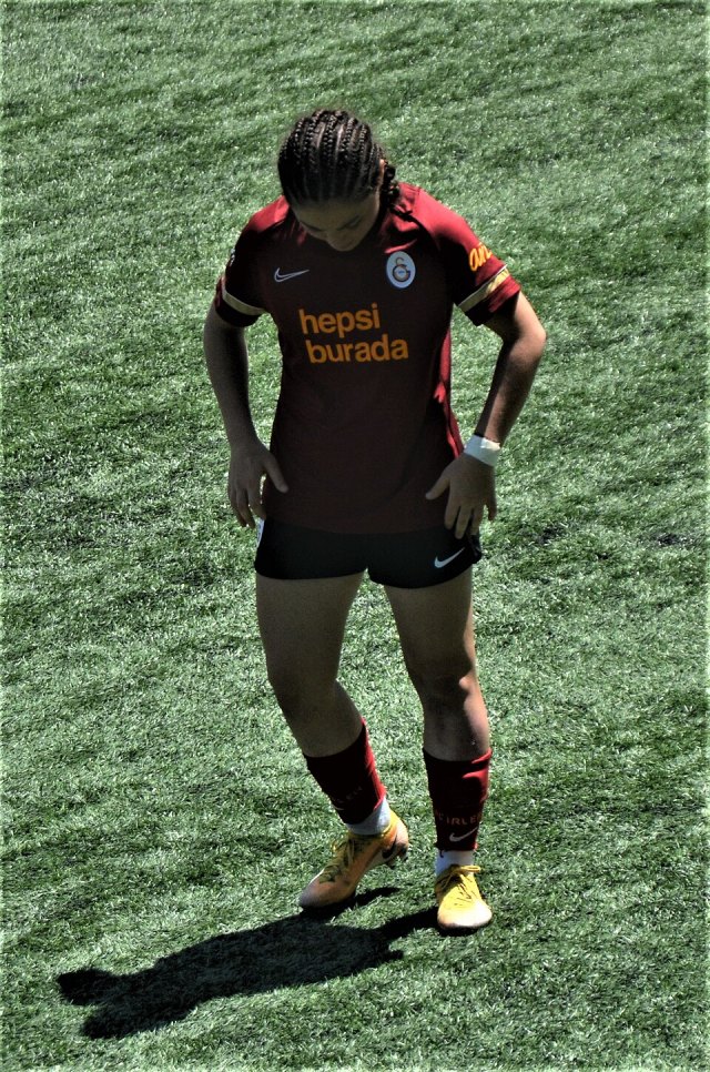 Didem Dülber portresi