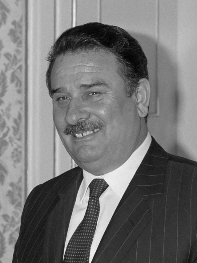 1987 TBMM Başkanlığı seçimi portresi