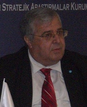 Masum Türker portresi