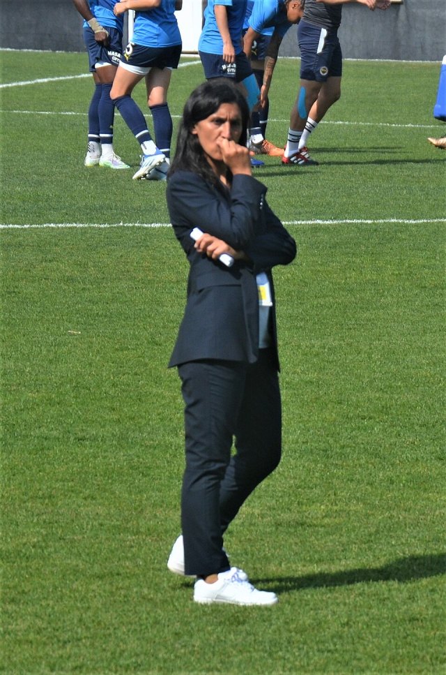 Nihan Su portresi