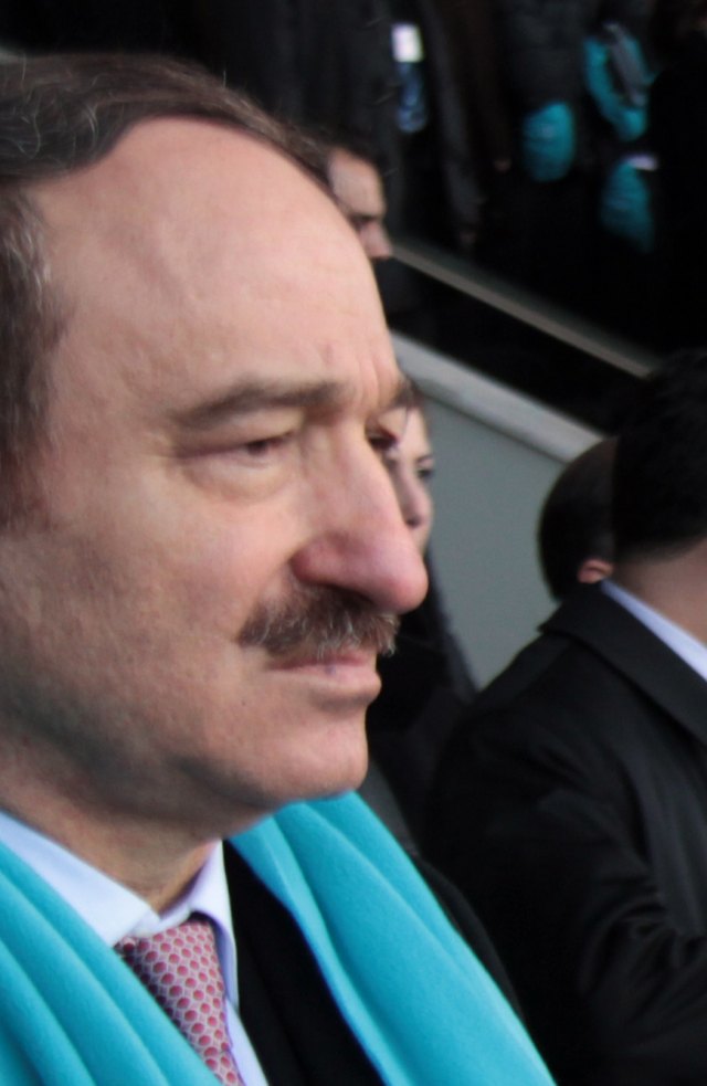 Faruk Nafız Özak portresi