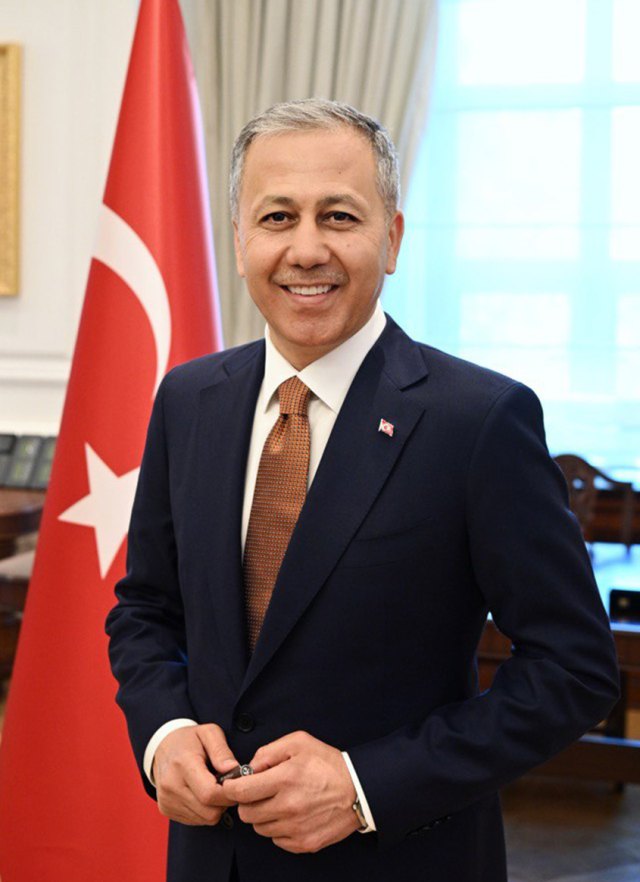 Ali Yerlikaya portresi