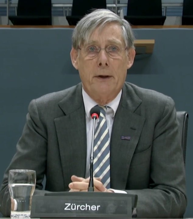 Erik-Jan Zürcher portresi