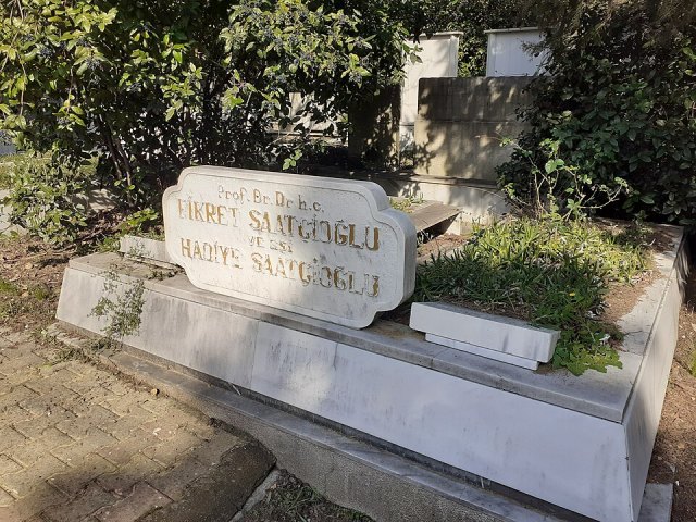 Fikret Saatçioğlu portresi