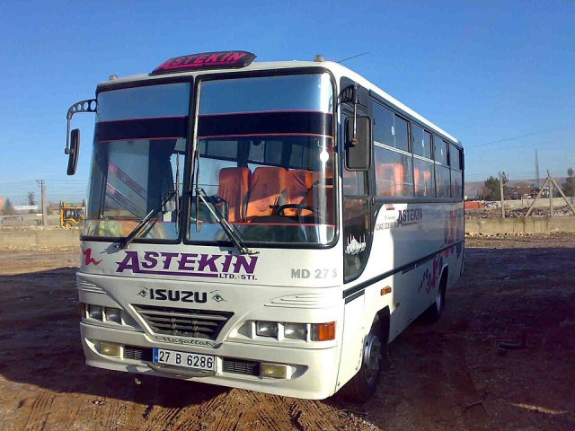 Isuzu MD portresi
