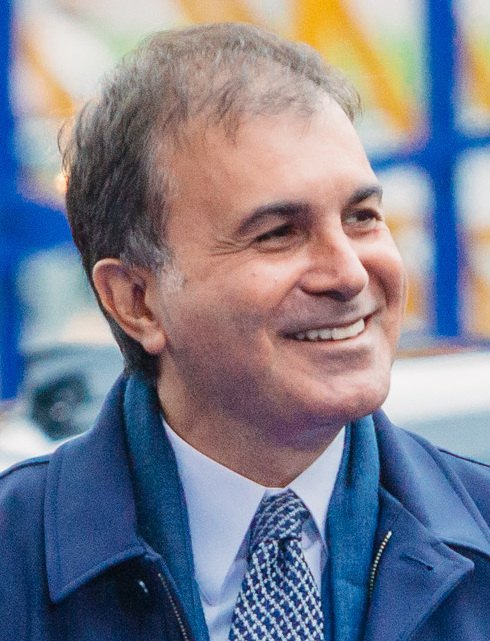 Ömer Çelik portresi