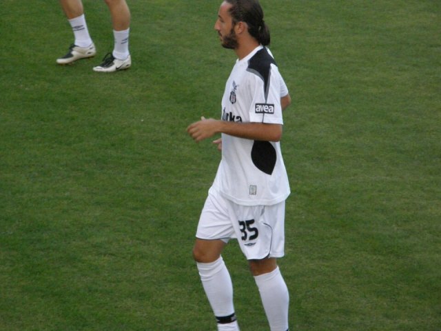 Tuna Üzümcü
