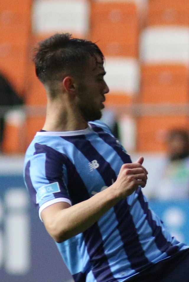 Yunus Akgün portresi