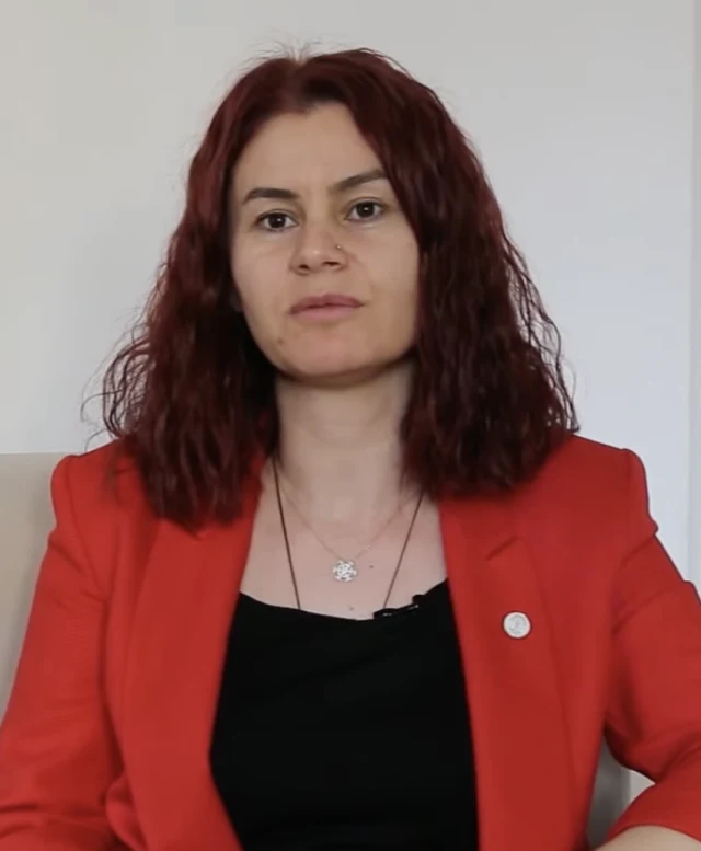 Gülcan Kaçmaz Sayyiğit portresi