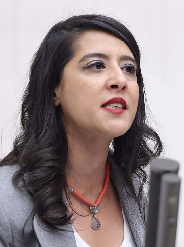 Sevda Karaca Demir portresi