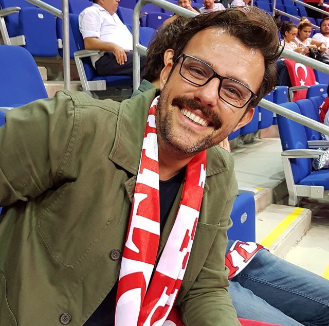 Salih Bademci portresi