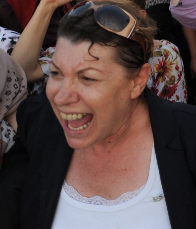 Suzan Aksoy portresi