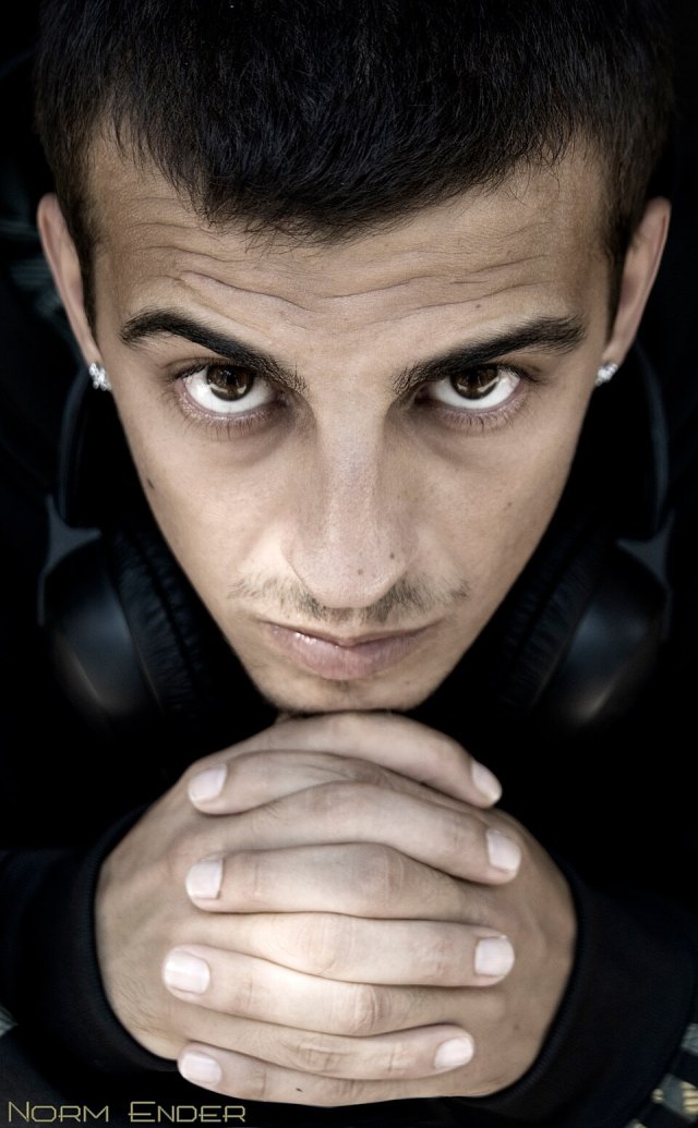 Norm Ender portresi