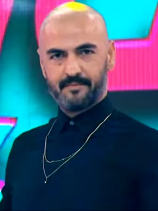 Soner Sarıkabadayı portresi