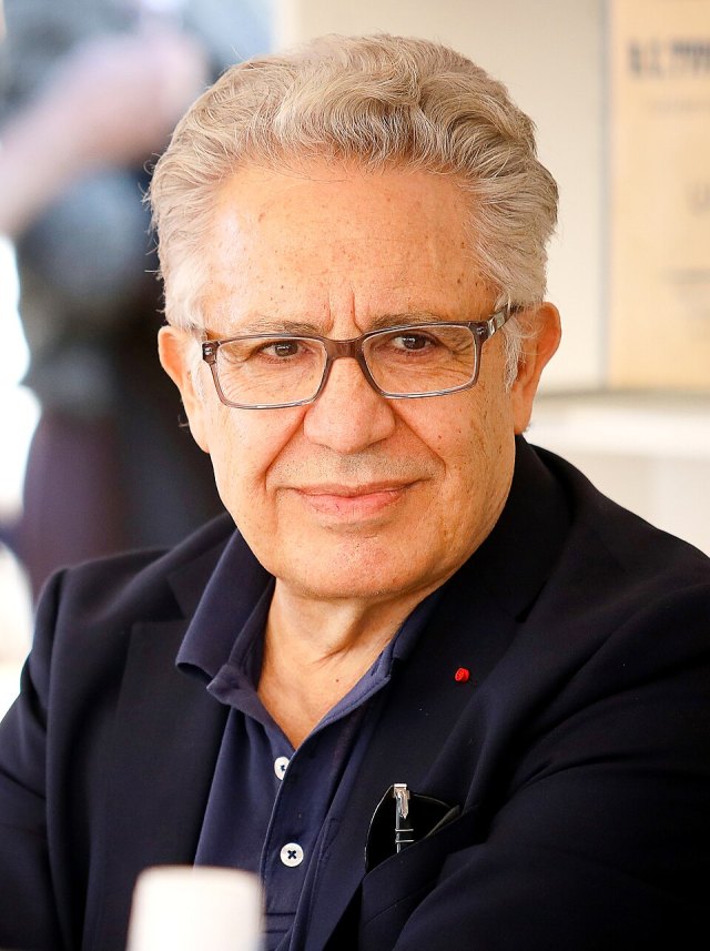 Zülfü Livaneli portresi
