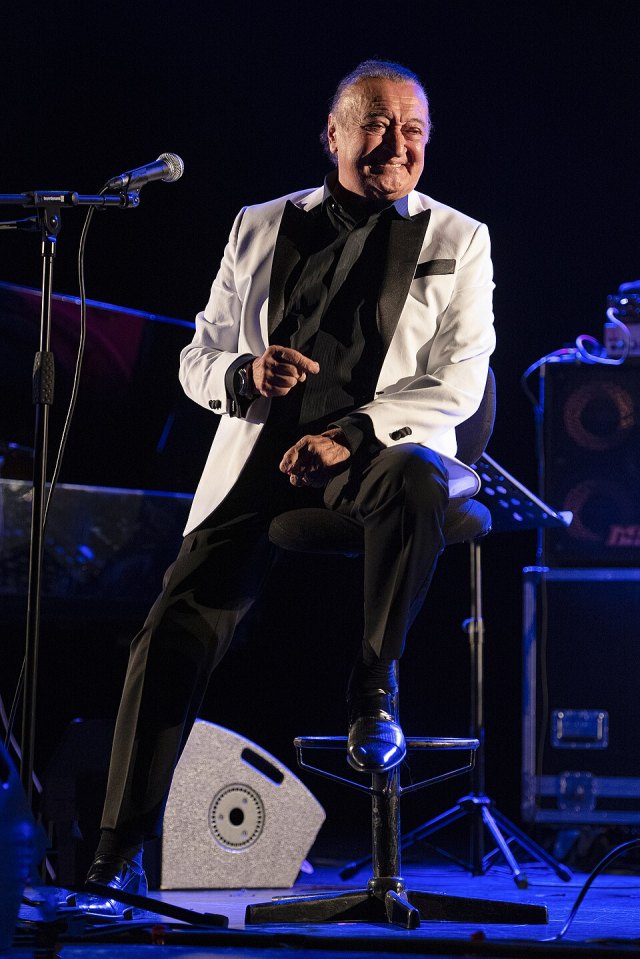 Ömür Göksel portresi