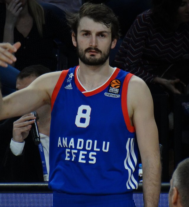 Birkan Batuk portresi