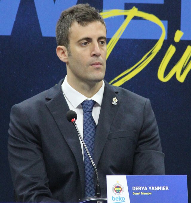 Derya Yannier portresi