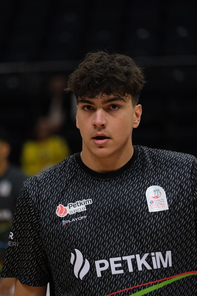 Karahan Tuan Efeoğlu portresi
