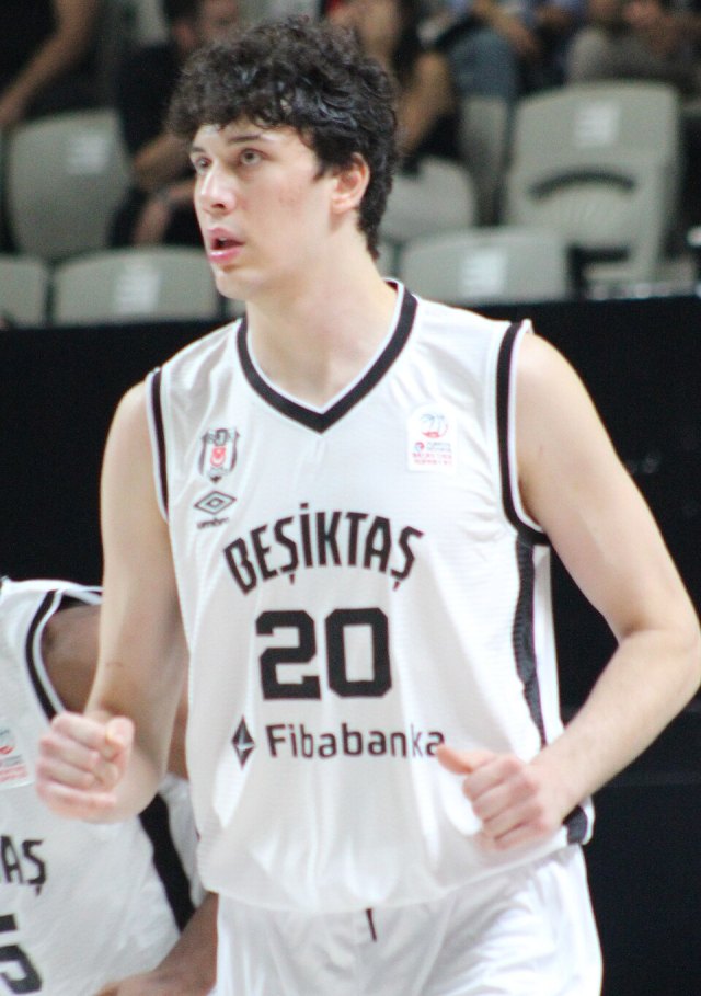 Kerem Konan portresi