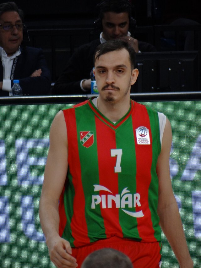 Metin Türen portresi