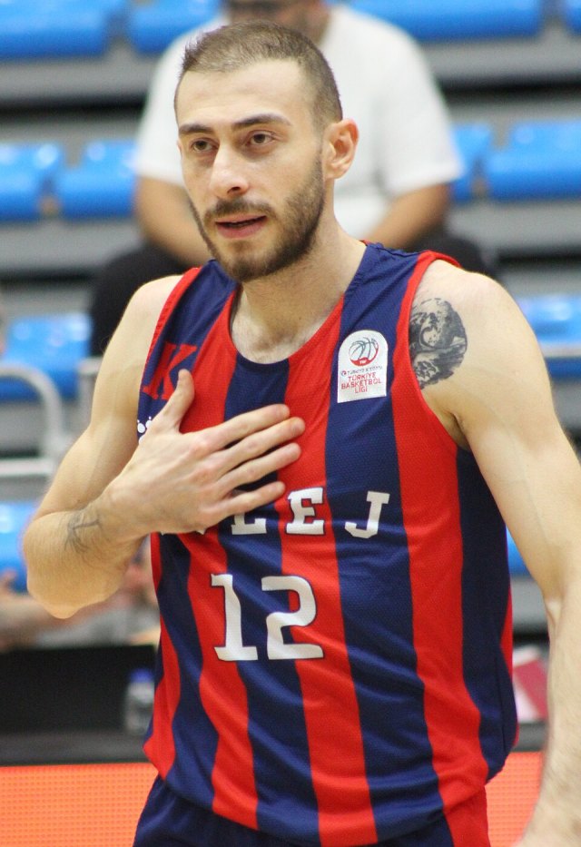 Mustafa Baştürk portresi