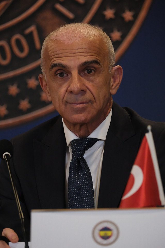 Oğuz Çetin portresi
